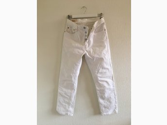 levis 28