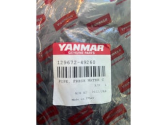 Yanmar 129672-49260 färskvattenslang