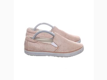 ugg slip on pumps