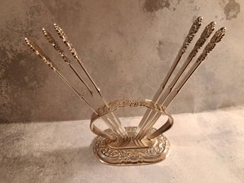 nysilver, fruktknivar i ställ, Nilsjohan