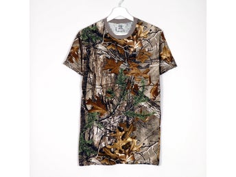 Hanes multifärgad t-shirt, storlek S