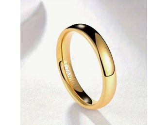 Helt ny ring Titan rostfritt stål graverad Titanium str. 15mm