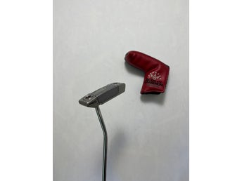 Scotty Cameron Select Newport 2 Notchback Putter