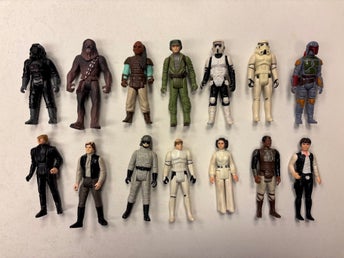 Samling Star Wars actionfigurer 14 st samt speeder bike