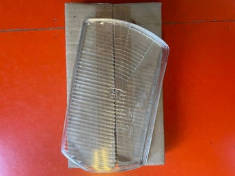 Hella 9ES 115 546-001 lyktglas höger VW passat B1 32 33