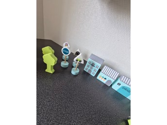 Jabadabado Tågbana i trä med tillbehör