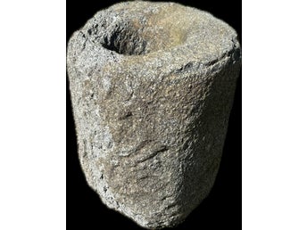 Äldre mortel i sten , Kruka , 1900-tal , Trädgårdsdekoration , Fågelbad