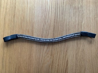 Pannband med kristaller
