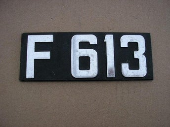 VOLVO Emblem Lastbil F613 / F 613