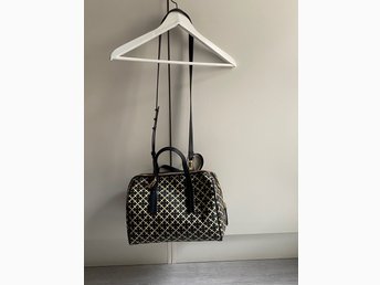 ᐈ Köp & sälj By Malene Birger Väskor second hand på Tradera ᐈ Köp & sälj By Malene Birger Väskor second hand på Tradera
