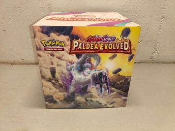 RARE/SÄLLTSYNT - Pokémon Scarlet & Violet - Paldea Evolved - Butiksskylt
