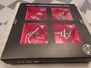 NY ANNONS! sällskapsspel Metall Puzzle Mått: 4x21x21 cm
