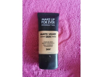 Makeup forever matte velvet skin Y315
