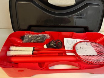 Nytt Kayoba badmintonset – 2 racketar, fjäderbollar & väska – komplett set