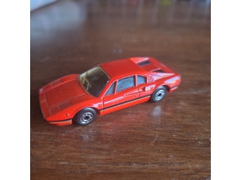 Matchbox Ferrari 308 GTB röd leksaksbil
