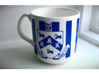 HUDDERSFIELD TOWN AFC Official Vintage Supporter Mug Mugg Kirklees Stadium