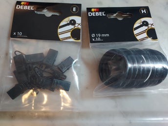 DEBEL E och DEBEL H 10 Stycken av varje för Svart Rund Gardinstång Metall