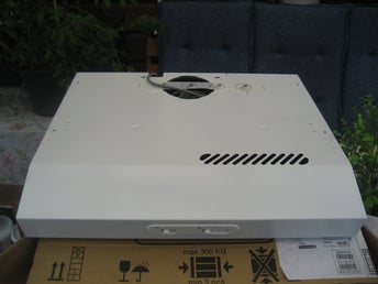 Köksfläkt - Lagan (Ikea) Väggmonterad köksfläkt, vit, 60 cm **Ny i kartong**