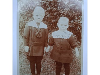 Väldigt Vackert Fotografi Av Flicka & Pojke (Sverige)