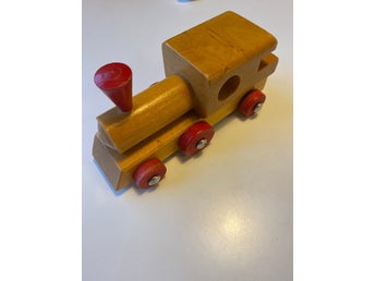 Träleksak Tåg