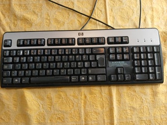 SK-2885 Tastatur – Robust kablet USB-tastatur med numerisk del