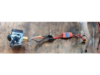 Turnigy Plush 25A ESC med edf motor