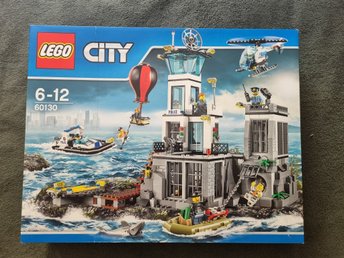 Se produkter som liknar LEGO City 60130 Polisens på Tradera