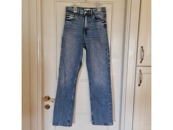 Gina Tricot Perfect jeans, storlek 34