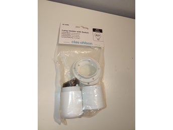 NYTT! Lamphållare Med Strömbrytate - Clas Ohlson