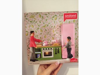 Sängar lundby, kökssoffa (?) julklapp på tradera.com lundbyskalan,