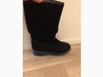 Varma äkta mocka skinn fårpäls stövlar boots stk 38 Varma äkta mocka skinn fårpäls stövlar boots stk 38