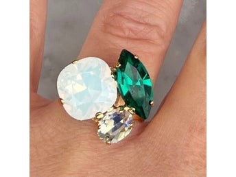 Mixed sized ring, Guldpläterad,kristall, aurora, Preciosa,Swarowski,egen design.