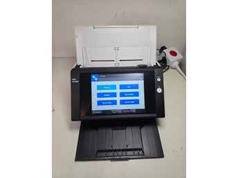Fujitsu N7100 Nätverksskanner Med Touchskärm
