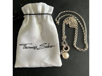 Thomas Sabo halsband med Charm Carrier och sötvattenspärla i 925