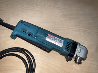 Makita Vinkelborrmaskin DA3010F