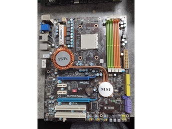 MSI DK4790GX Platinum Moderkort