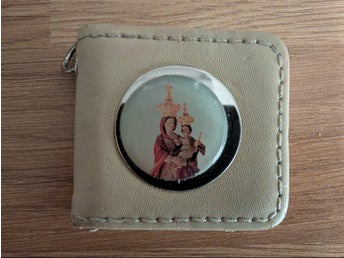 Religiös Rese-diptyk – Madonna & Barnet – Vikbar fotoram 4x4,7 cm