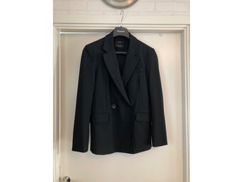 Bershka svart kavaj, storlek S