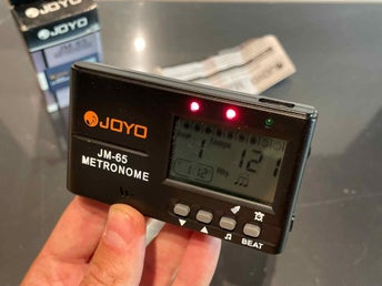 Metronom i originalförpackning JOYO JM-65 klick takt