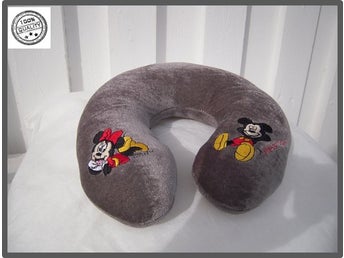 Musse Pigg Mimmi Disney reskudde nackkudde fint motiv
