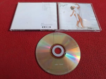 KYLIE MINOGUE FEVER CD