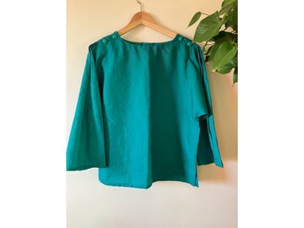 Grönblå vintage blus från 80-talet turkos