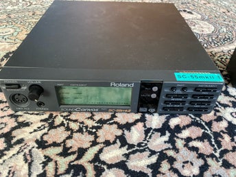Roland Sound Canvas SC-55mkII | Köp på Tradera (754272857)