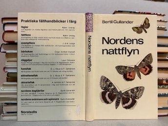 Nordens nattflyn av Bertil Gullander, bok, Very Fine plus