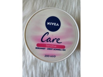 Nivea Care Sensitive