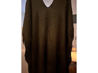 Svart mönstrad poncho strandklänning kaftan