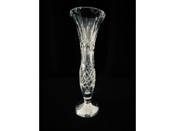 Vas.Ny,oanvänd.Kultakeskus.Kristall.Äkta silver.28cm hög. Fr äldre guldsmed.
