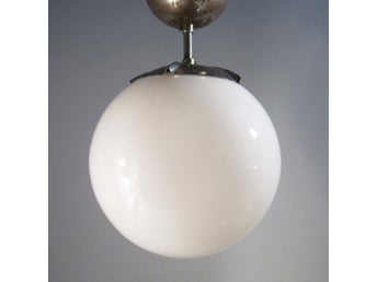 Klotlampa Funkis taklampa 30-tal-40-tal. Art Deco, retro