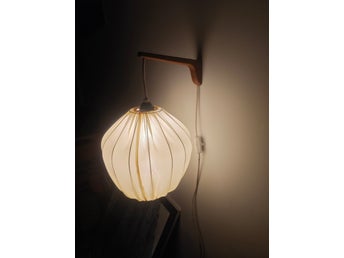Vägglampa med skärm i tyg - Retro - Teak - 50/60 talet