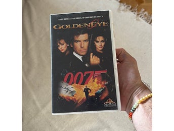 James Bond 007 – GoldenEye (1995) – Svensk original VHS INPLASTAD KASSETT
